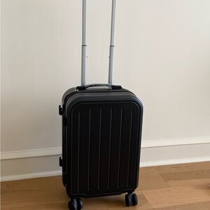 Carry on Luggage Hand Carry-On Bag – Lightweight & Durable brand new